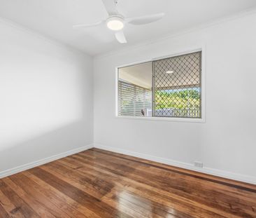 Christmas by the Pool - Your New Home Awaits! - Photo 5