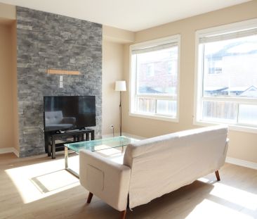 For Lease - 153 Iribelle Avenue, Oshawa, Ontario - Photo 4