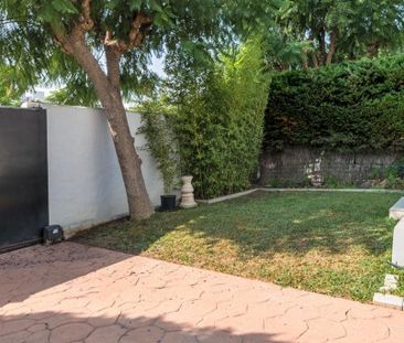 Luxury Semidetached House for rent in Estepona, Spain - Photo 1