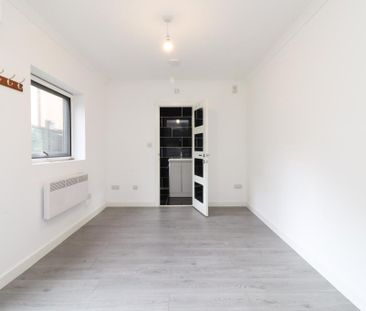 302b Shirley Road,Southampton - Photo 1