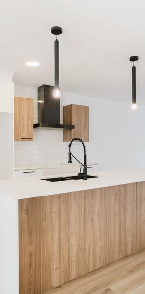 4 ½ HAUT DE GAMME | FLEURIMONT |EN PROMO - Photo 1