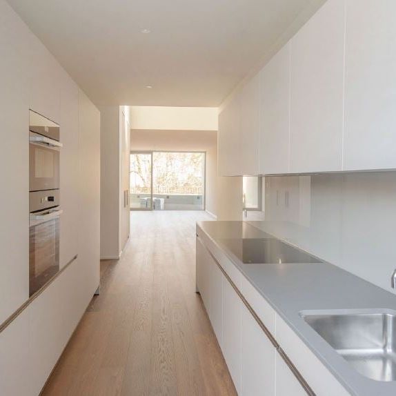 "Modern wohnen in Bern!" - Photo 1