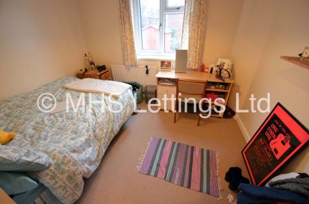 38 Newport View, Leeds, LS6 3BX - Photo 2