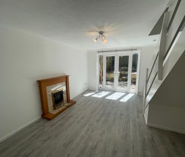 Clos Allt Y Gog, Swansea, SA4 - Photo 2