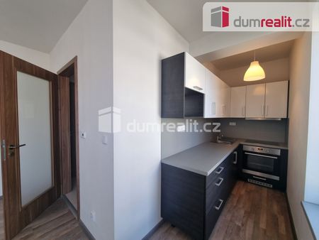 Pronájem bytu 1+kk a garsoniéry 33 m² - Фото 5