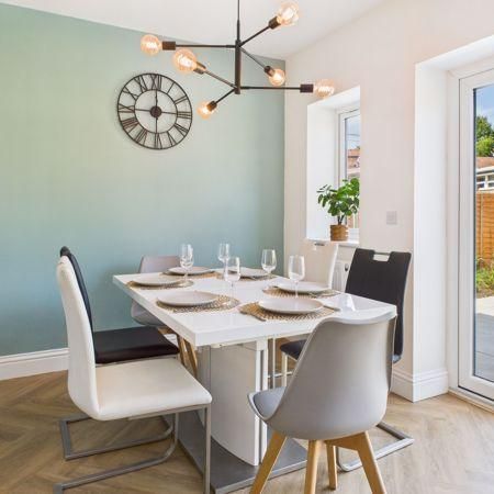 1 bedroom property to rent - Photo 1