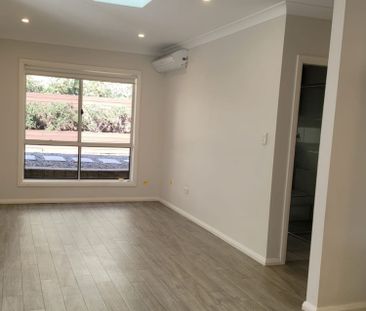 STAR QUALITY GRANNY FLAT! - Photo 6