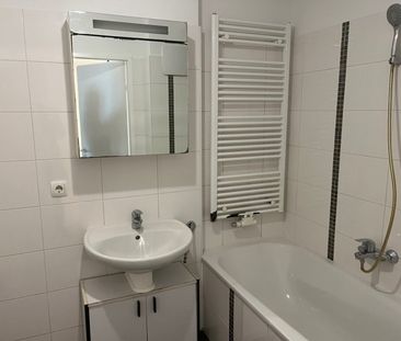 Herzgasse - 2 Zimmer Neubau mit 2 Loggien und Garage - Photo 1