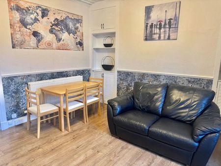 Flat D, 11 Walker Road, AB11 8DQ, Aberdeen - Photo 3