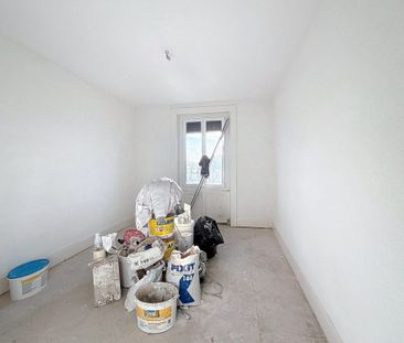 Appartement entièrement rénové de 3.5 pièces au 5ème étage - Photo 3