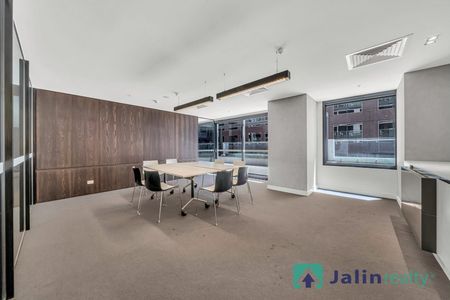 Melbourne CBD - Photo 2