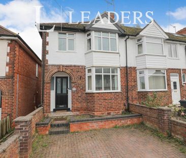 3 bedroom semi-detached house to rent - Photo 6