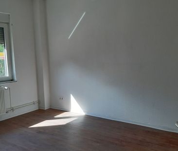 Schöne, kompakte Wohnung in Duisburg-Neumühl - Photo 1