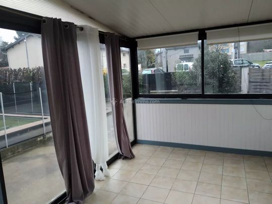 Location Maison 4 pièces 87 m2 à Carmaux - Photo 1