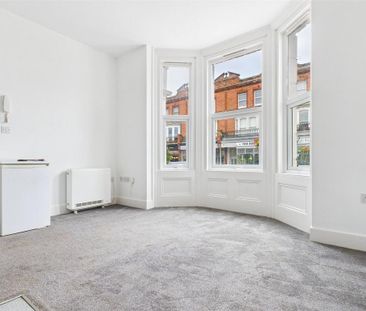 Property to rent - Photo 2