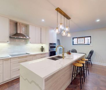 For Lease - 90 Burnhamthorpe Road Unit# Main & Upper, Toronto, Ontario - Photo 5