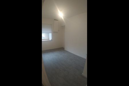 2 Bed Flat, Glasgow, G31 - Photo 4