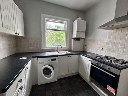 1 bedroom flat to rent - Photo 2
