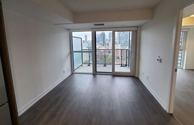 For Lease - 219 Dundas Street Unit# 2006, Toronto, Ontario - Photo 1