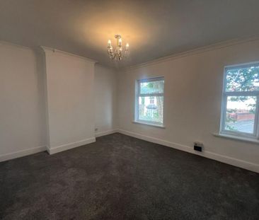 3 bedroom end of terrace house to rent - Photo 4