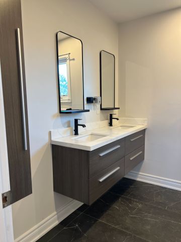 For Lease - 327 Sussex Avenue Unit# Upper, Richmond Hill, Ontario - Photo 2