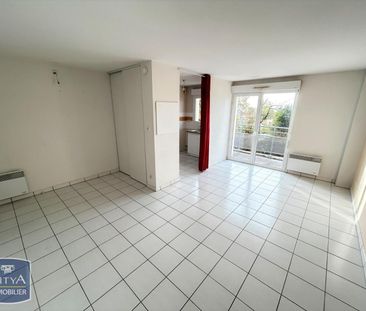 Location Appartement 2 pièces 47m² CHOLET 49300 - Photo 2