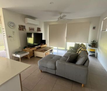 Glass House Mountains - Photo 6