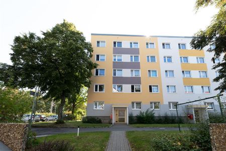 Großzügige 2- Zimmerwohnung mit Balkon - Foto 3