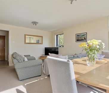 2 bedroom Flat to rent in Mariners Wharf Quayside, Newcastle Upon T... - Photo 2