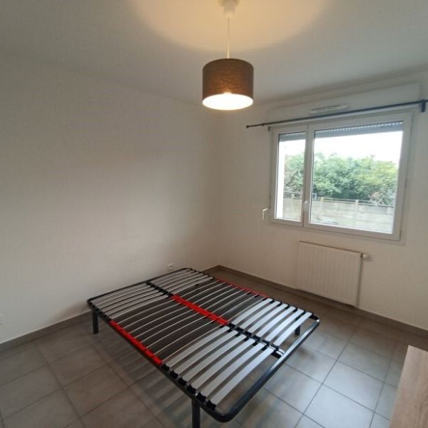 F2 – RUE DES CLOS (SECTEUR NORD – GENDARMERIE) - Photo 1