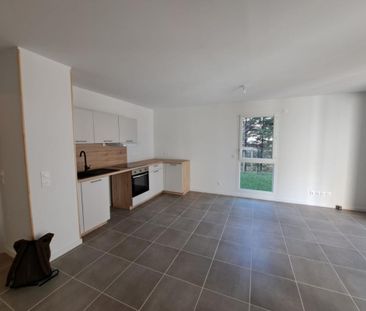 Location Appartement 3 pièces 73m² CHALLES LES EAUX 73190 - Photo 2