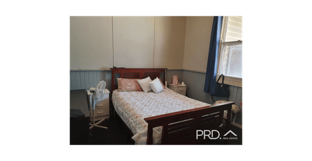 CUTE 3 BEDROOM COTTAGE - Photo 3