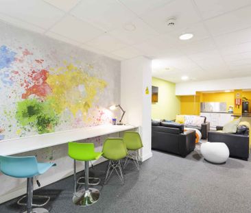 Platinum Studio - Photo 1