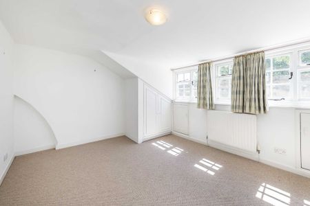 Price £3,000 pcm - Available 16/08/2025 - Unfurnished - Photo 2