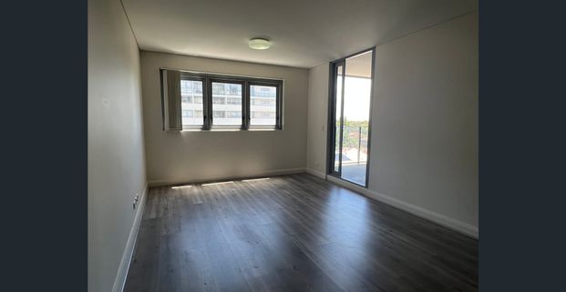 Beautiful Water and City Views - Photo 1