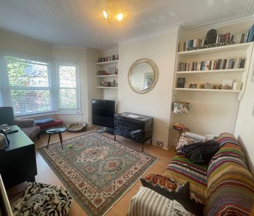 3 Bed Flat, Hartland Road, NW6 - Photo 1