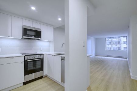 2285 Saint-Mathieu Street - Photo 2