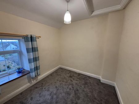 2 bedroom cottage to rent - Photo 2