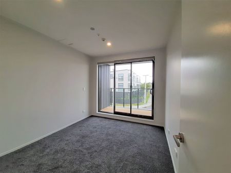 Modern 1-Bedroom Apartment in the heart of Sandringham - Photo 3