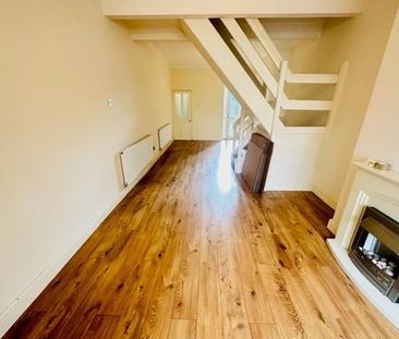 3 bedroom terraced house to rent - Photo 6