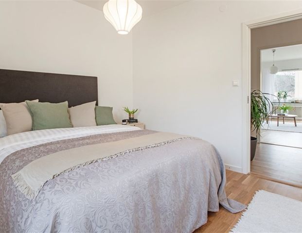 Hindsbogatan 17 - Foto 1