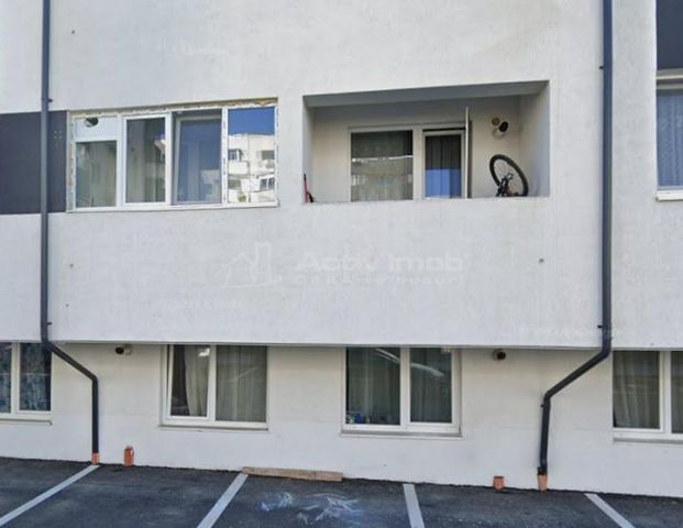 Garsoniera militari residence weiner palada- auchan - Fotografie 1