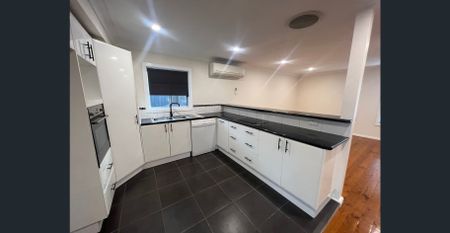 Water usage included in rent - Photo 4