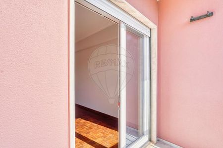 Apartamento T2 em Lisboa - Photo 2