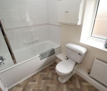 2 bedroom detached bungalow to rent - Photo 6