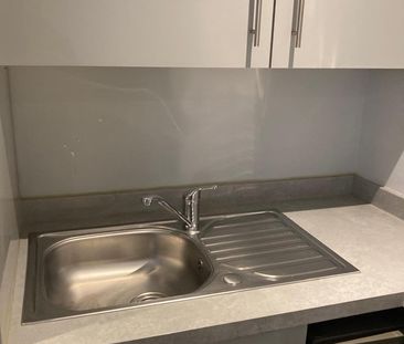 Studio Flat, Lee, SE12 - Photo 5