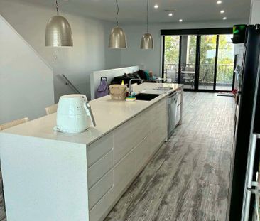 Lightsview - Photo 6