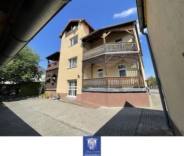 HÃ¼bsche Wohnung mit groÃem Balkon mit weitem Blick! - Photo 1