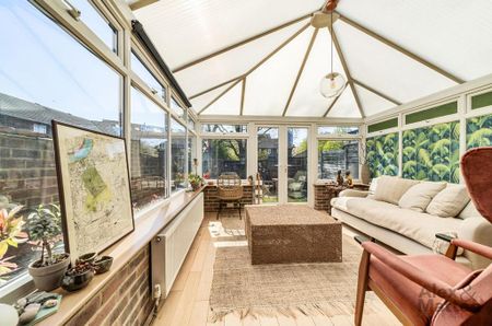 2 bedroom end of terrace house to rent - Photo 3