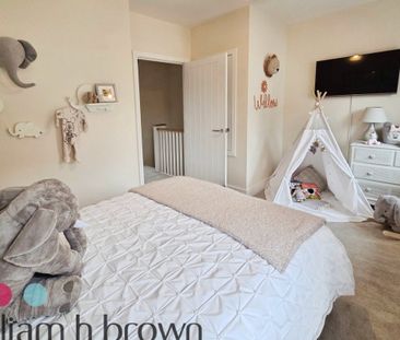 Arthur Turp Close - Photo 3